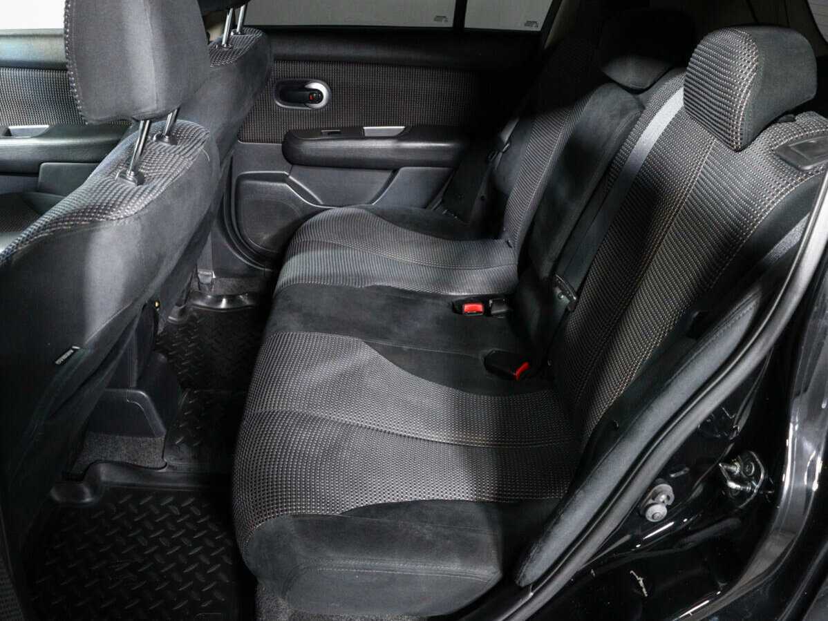 Nissan Tiida, 2013 - Фото №7