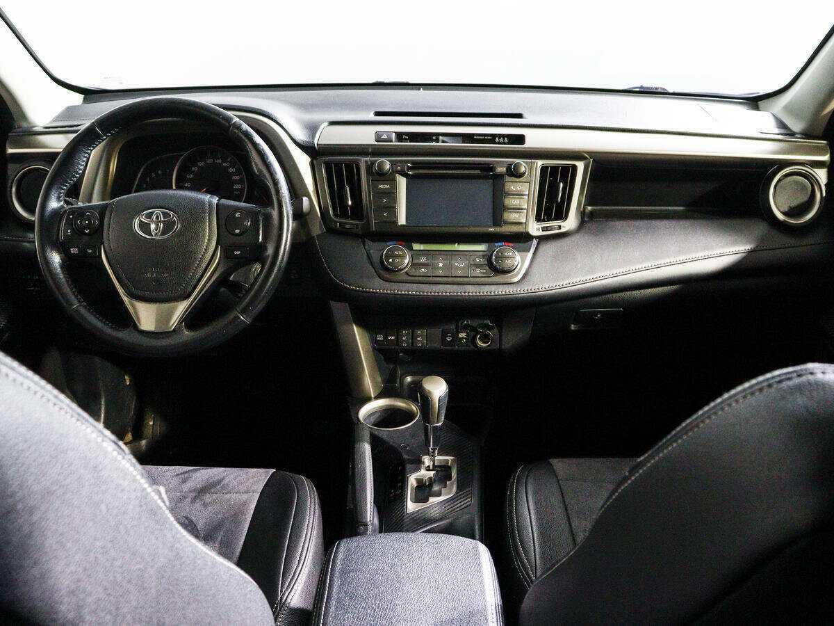 Toyota RAV4, 2013 - Фото №9