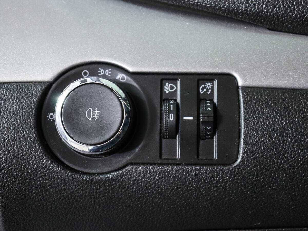 Opel Mokka, 2012 - Фото №12