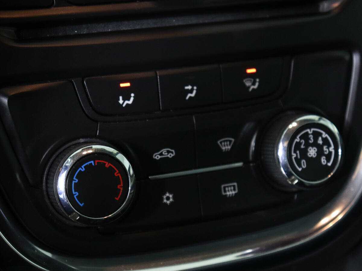 Opel Mokka, 2012 - Фото №13