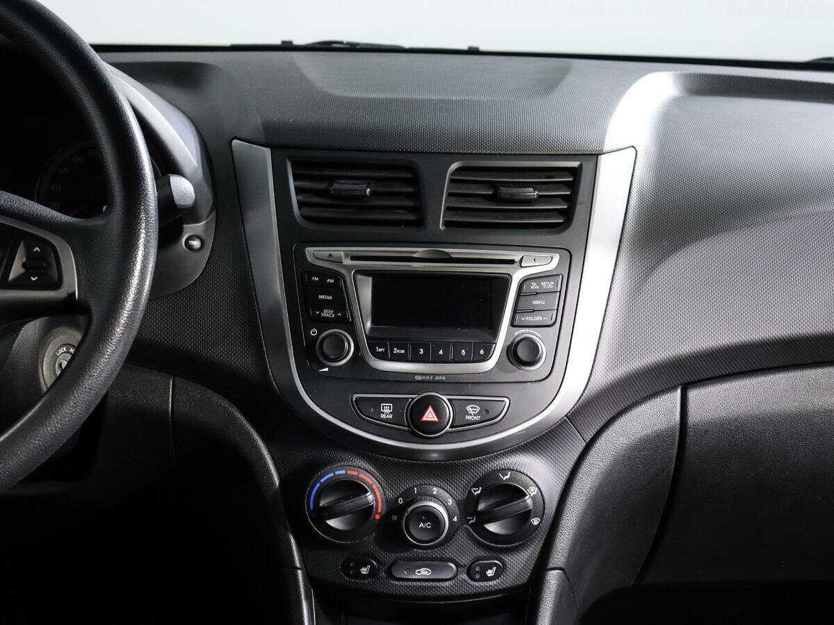 Hyundai Solaris, 2016 - Фото №12