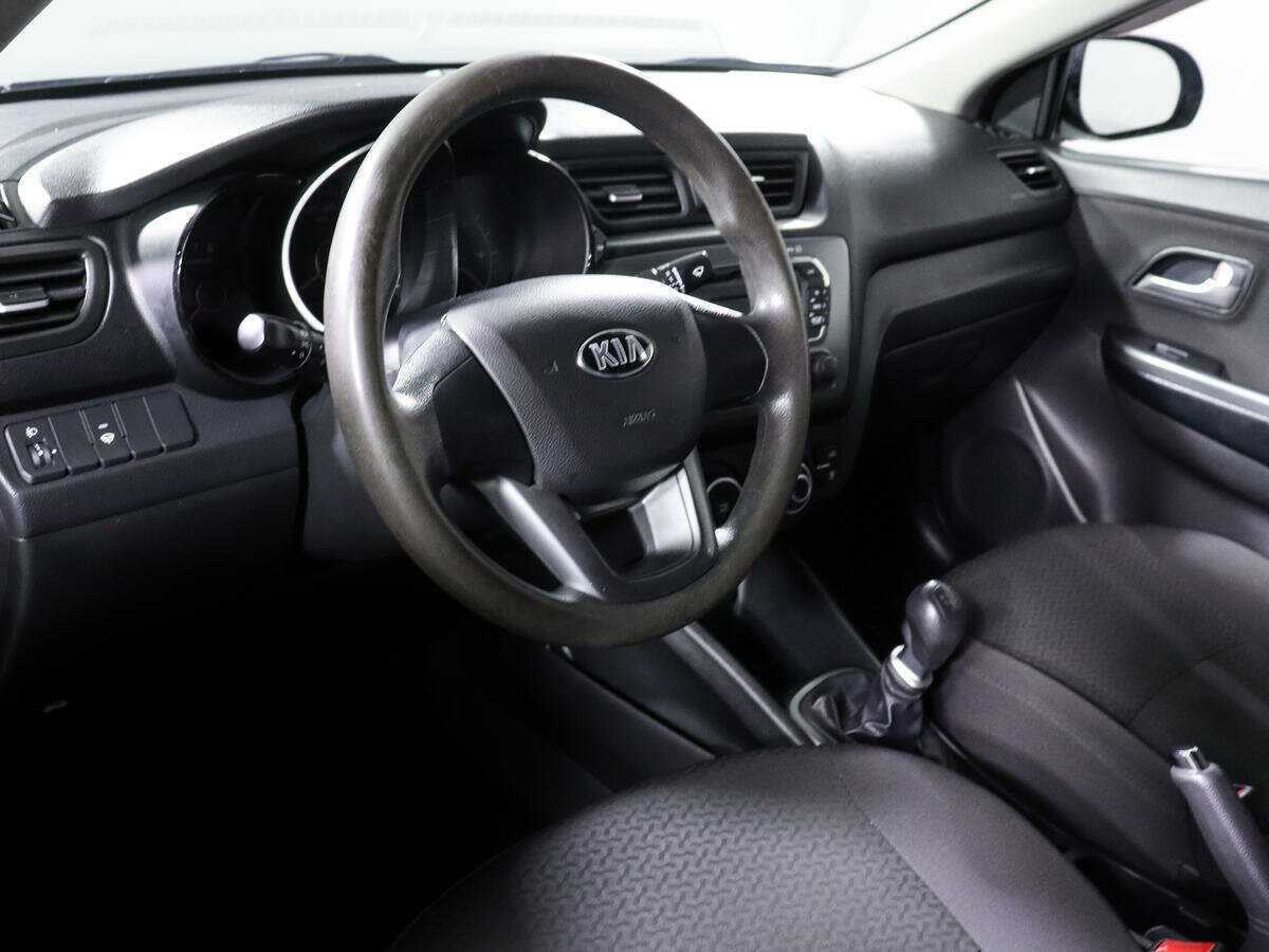 Kia Rio 5-speed, 2013 - Фото №10