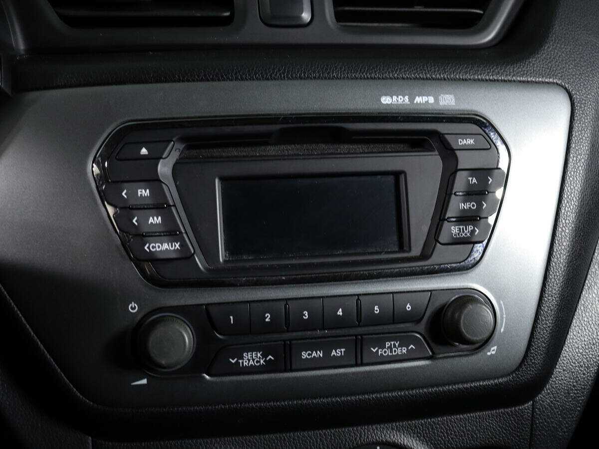 Kia Rio 5-speed, 2013 - Фото №13