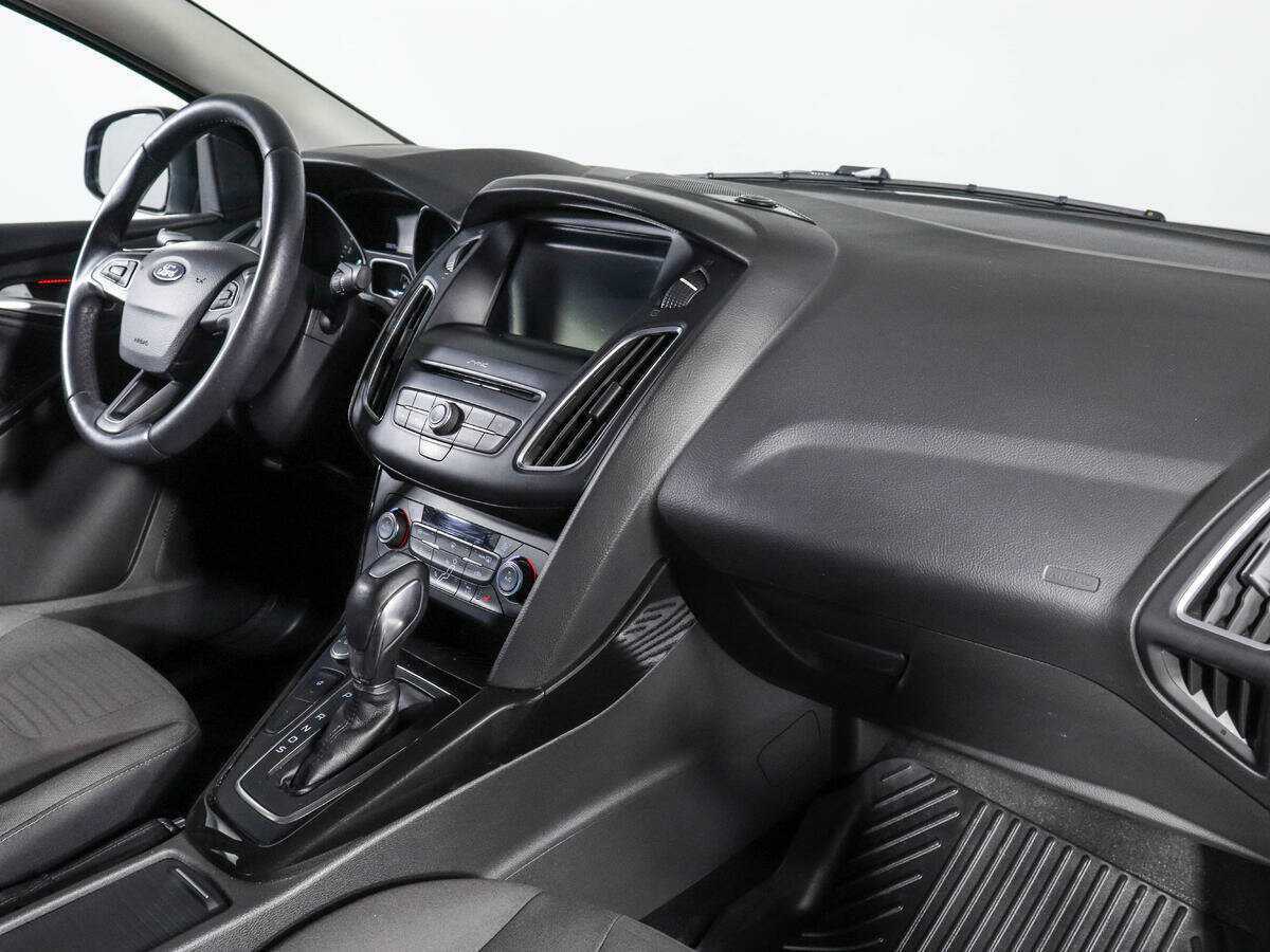 Ford Focus, 2018 - Фото №8