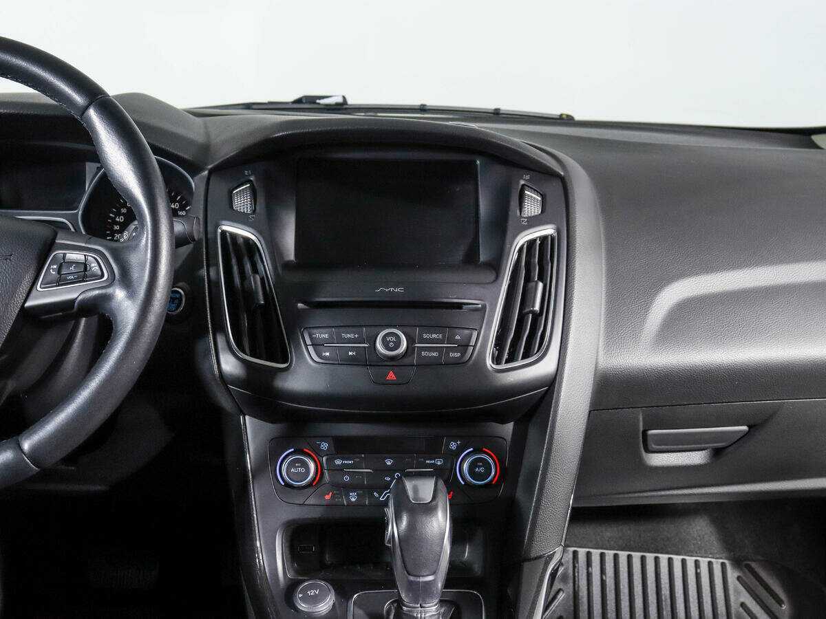 Ford Focus, 2018 - Фото №12