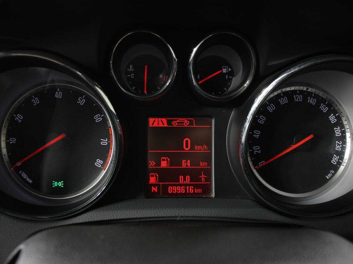 Opel Mokka, 2013 - Фото №10