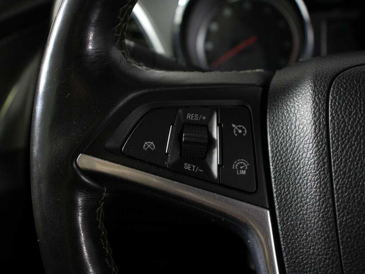 Opel Mokka, 2013 - Фото №15