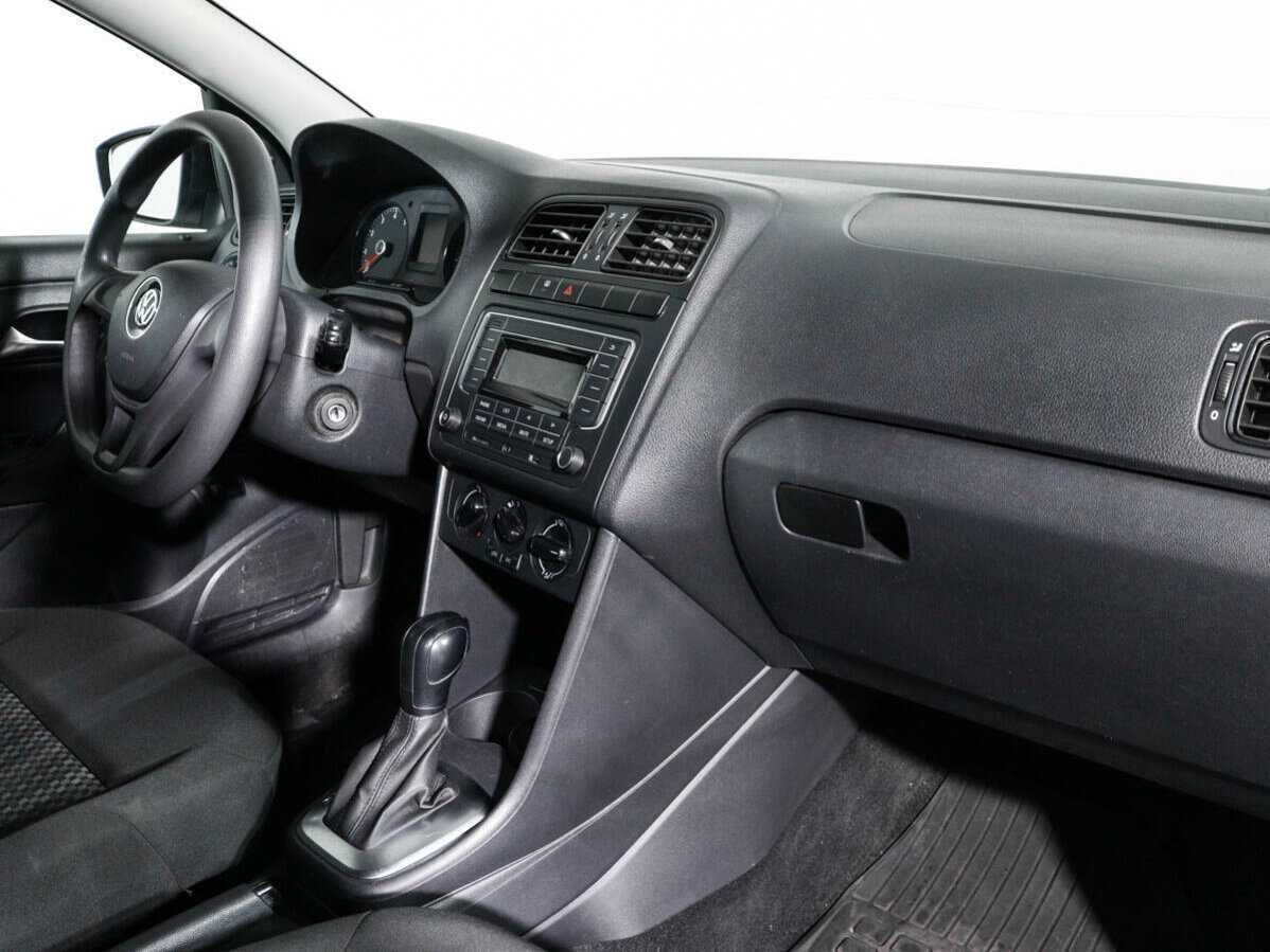 Volkswagen Polo, 2019 - Фото №6