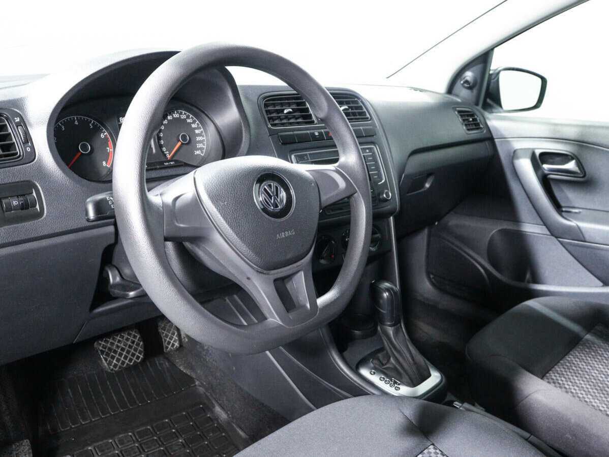 Volkswagen Polo, 2019 - Фото №11