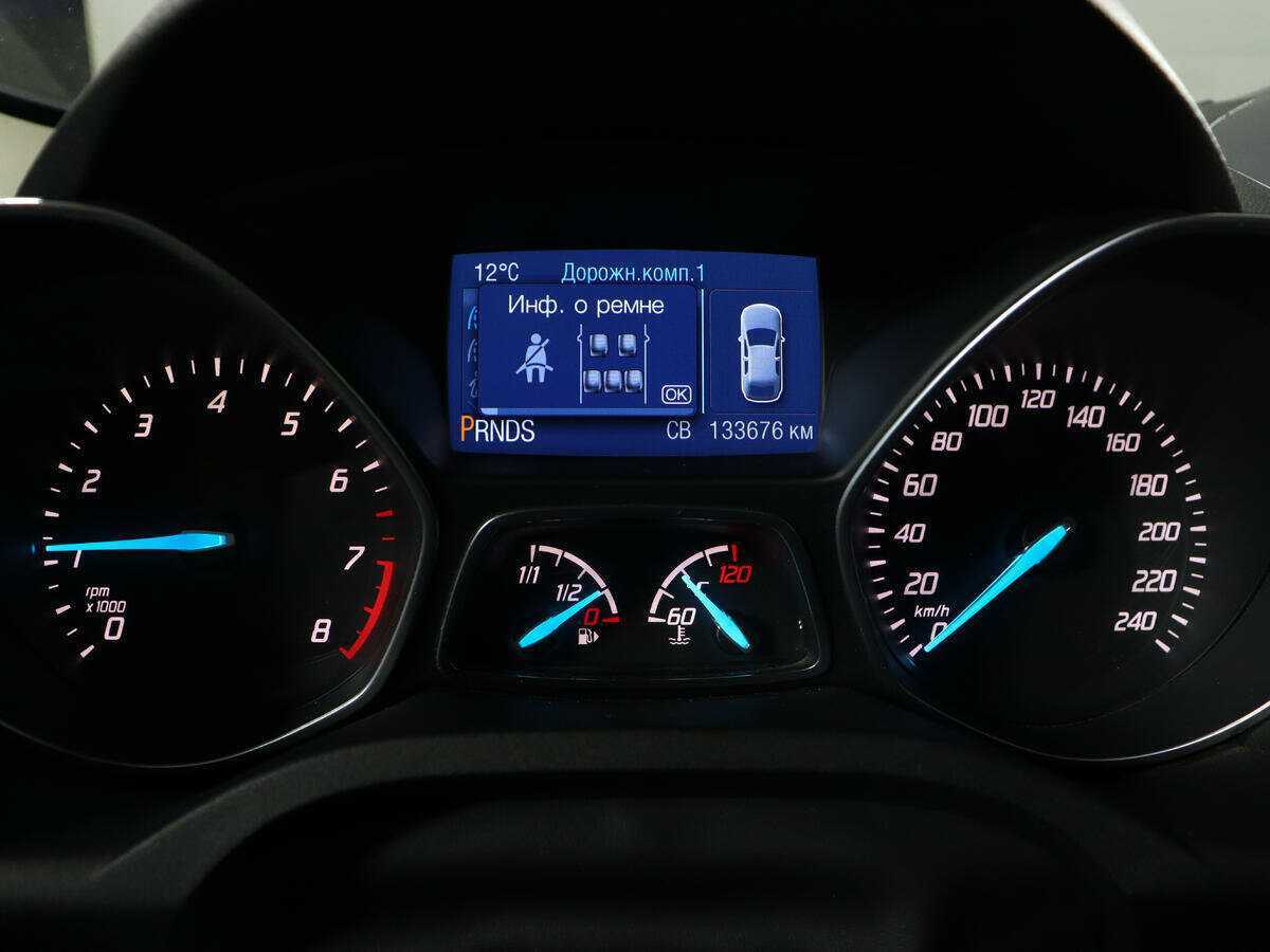 Ford Kuga, 2014 - Фото №10