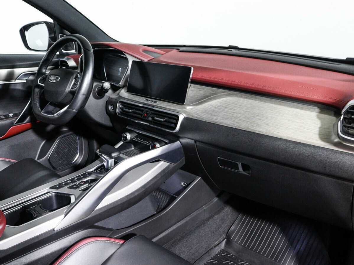 Geely Coolray, 2022 - Фото №8