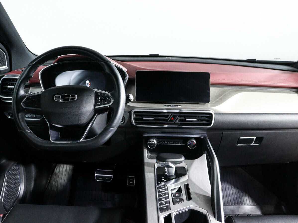 Geely Coolray, 2022 - Фото №11