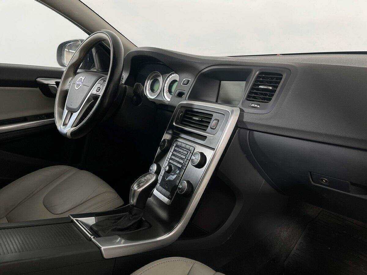 Volvo S60, 2012 - Фото №8