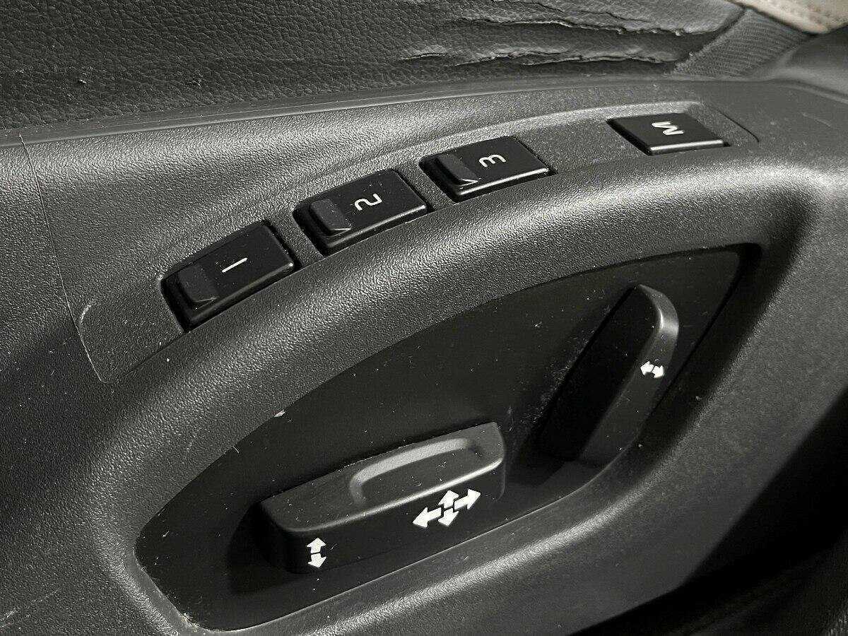 Volvo S60, 2012 - Фото №13