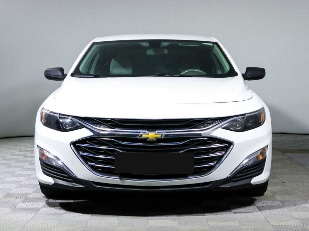 Chevrolet Malibu, 2019 - Фото №1