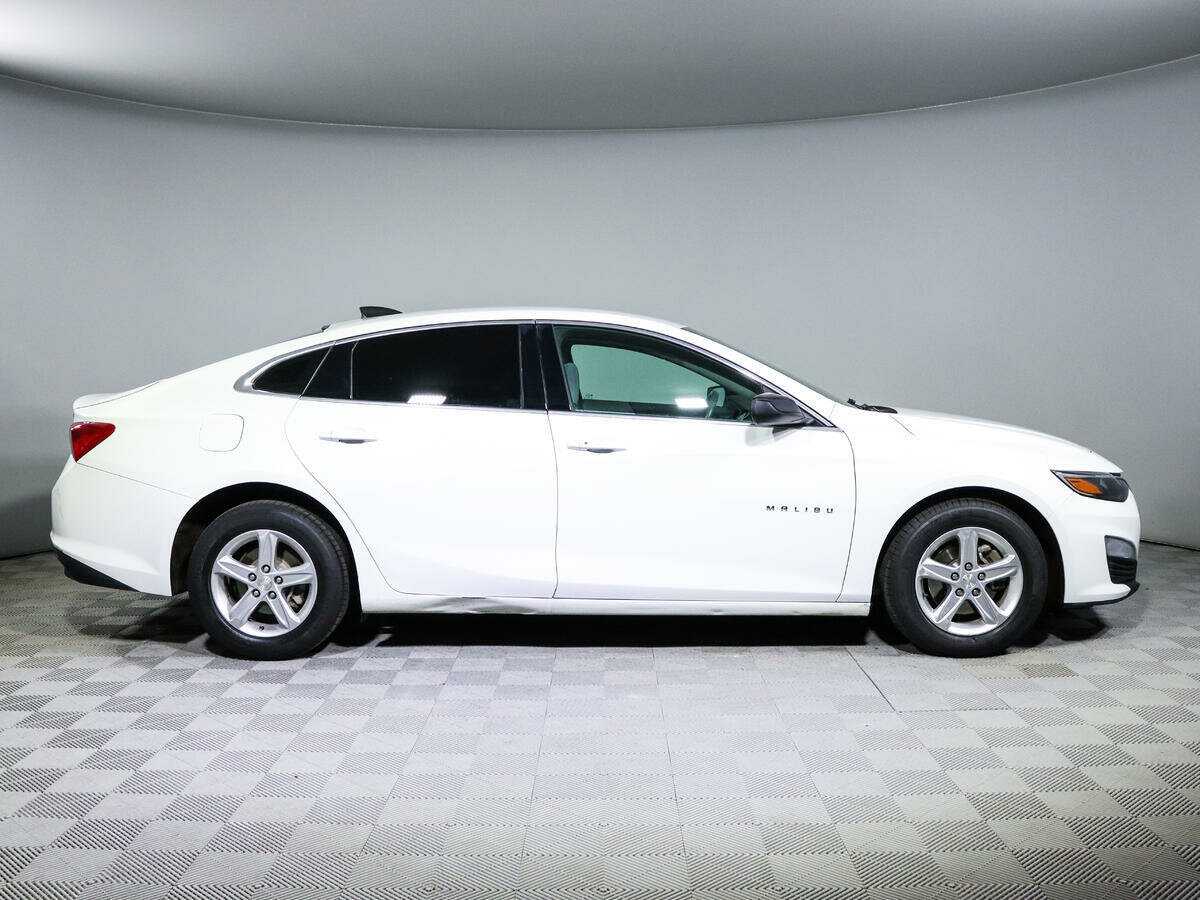Chevrolet Malibu, 2019 - Фото №3