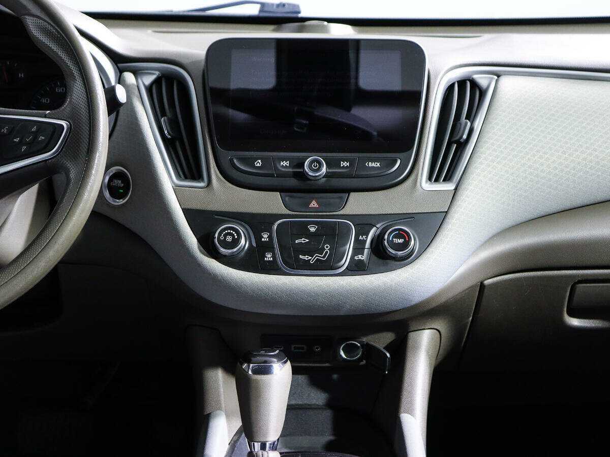 Chevrolet Malibu, 2019 - Фото №12