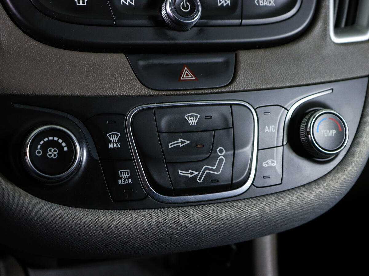 Chevrolet Malibu, 2019 - Фото №20