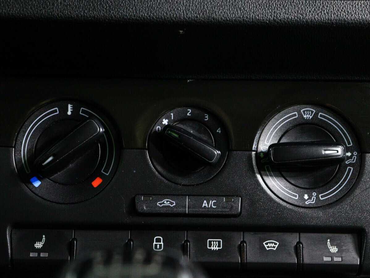 Skoda Rapid, 2020 - Фото №13