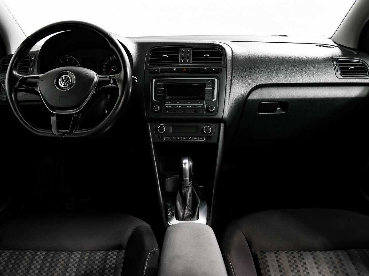 Volkswagen Polo, 2018 - Фото №10