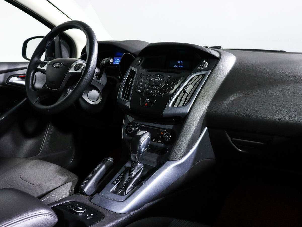 Ford Focus, 2012 - Фото №6