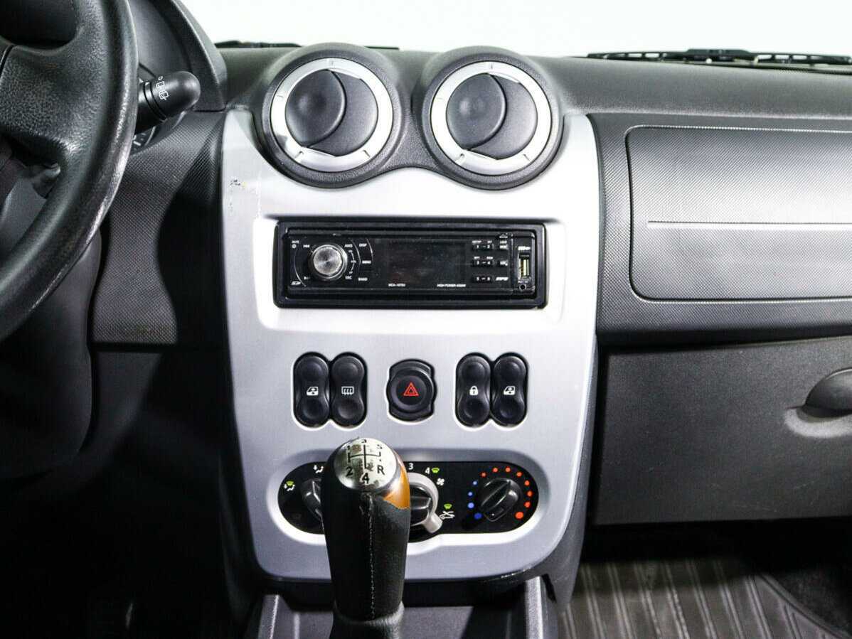 Renault Sandero, 2012 - Фото №12