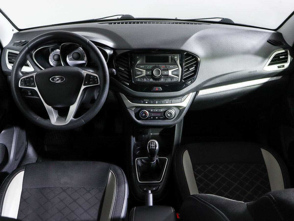 Lada (ВАЗ) Vesta SW Cross, 2018 - Фото №8