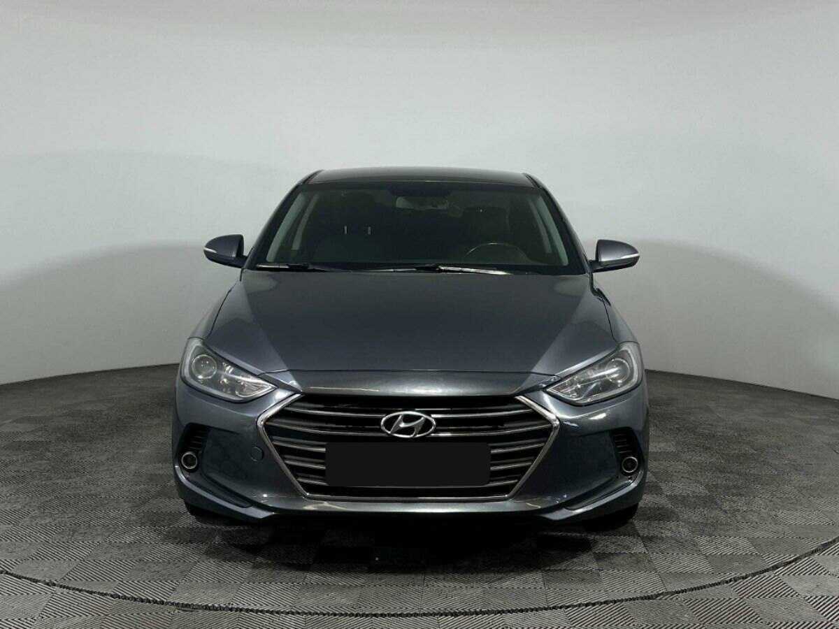 Hyundai Elantra, 2018 - Фото №1