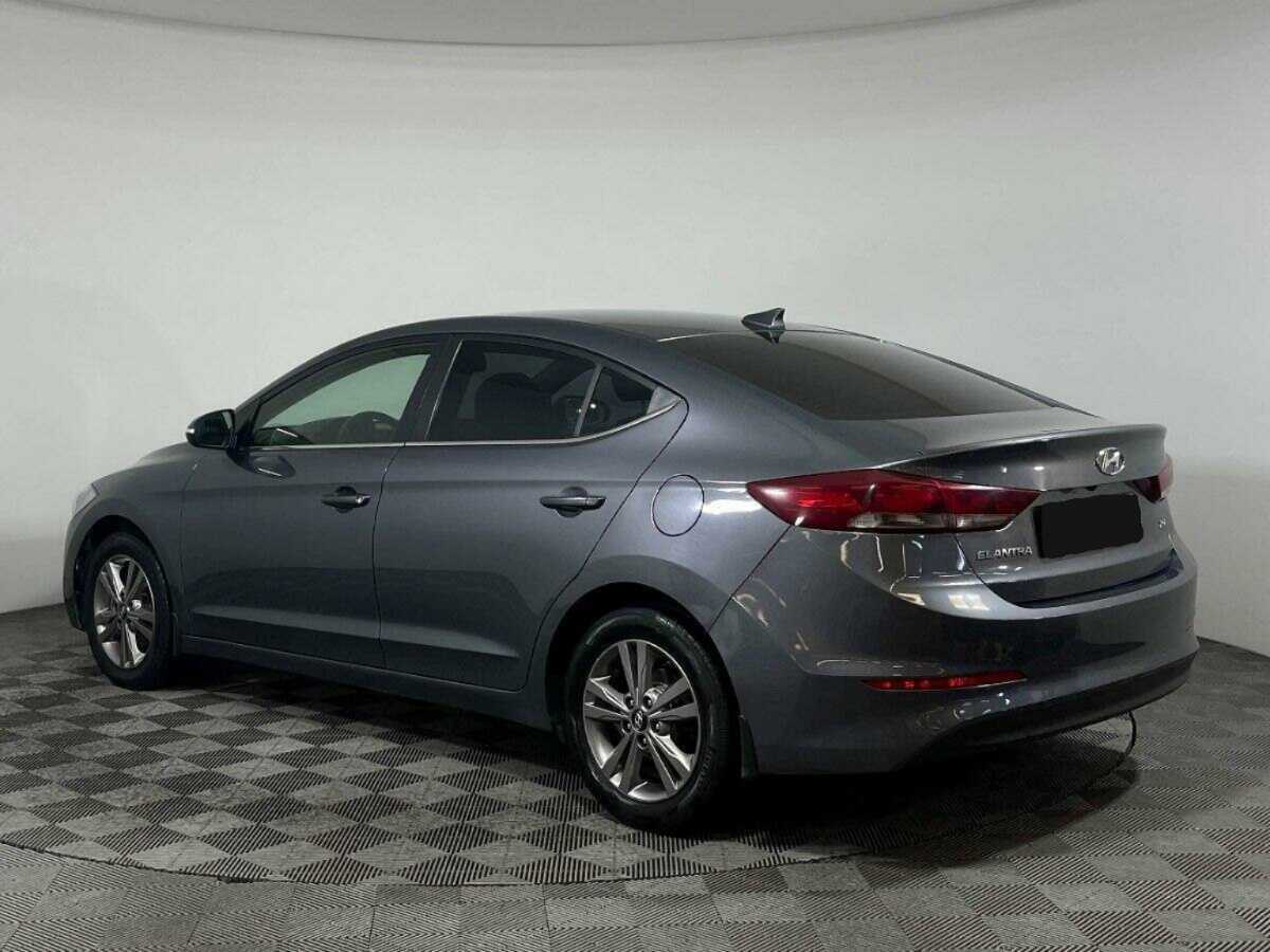 Hyundai Elantra, 2018 - Фото №6