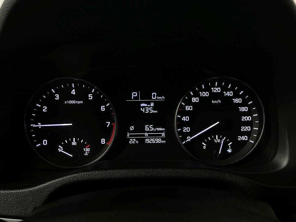 Hyundai Elantra, 2018 - Фото №10