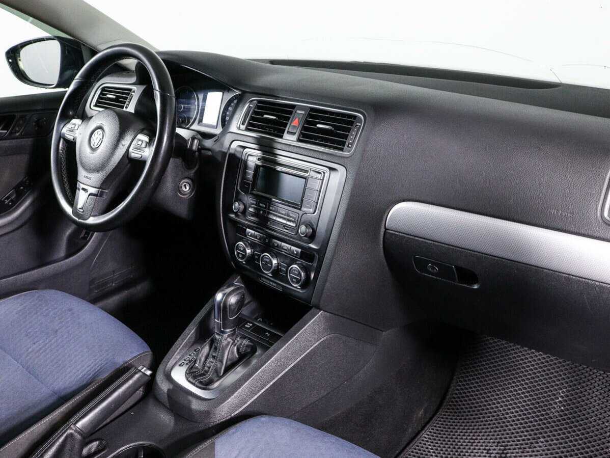 Volkswagen Jetta, 2013 - Фото №6