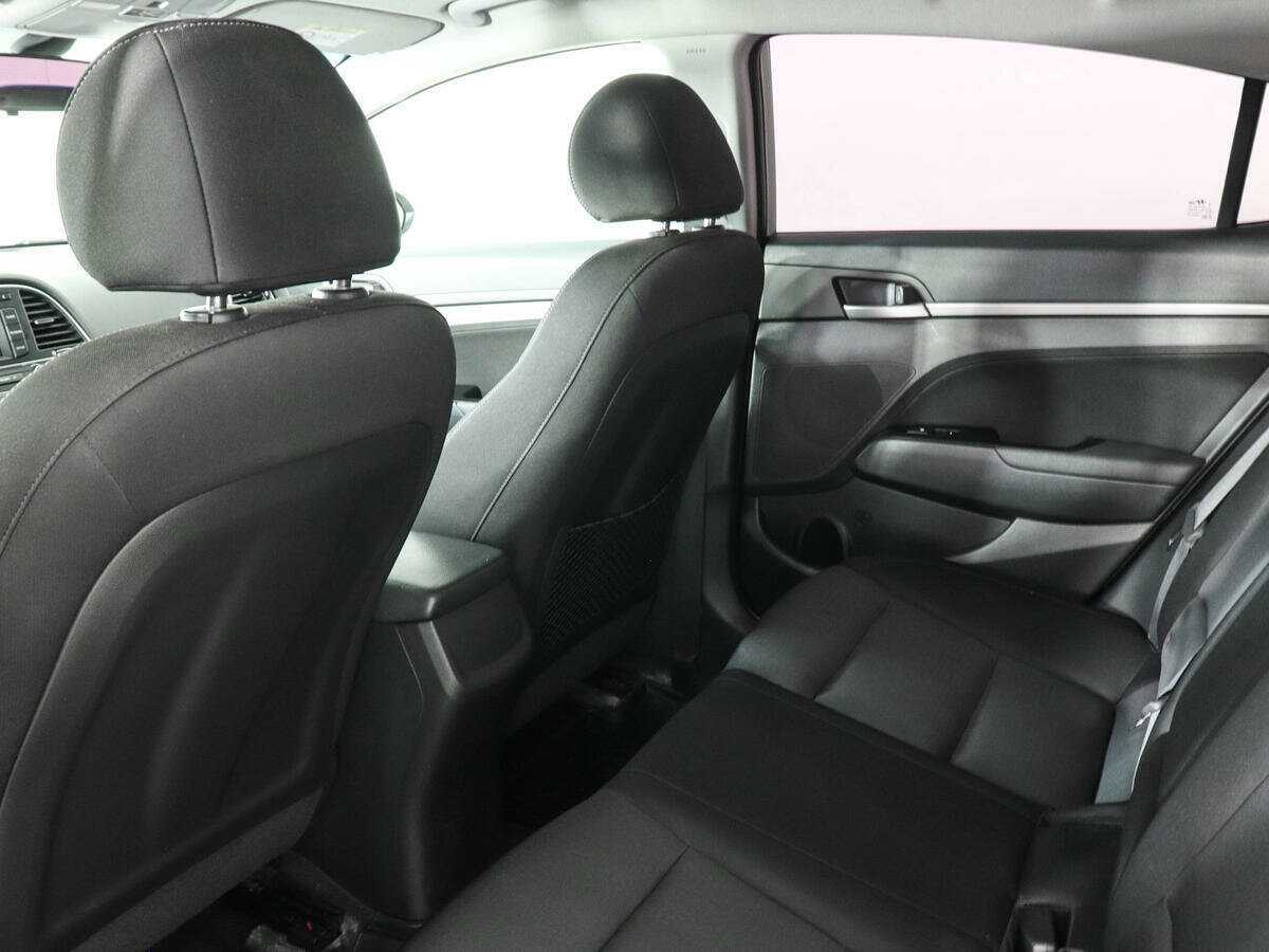 Hyundai Elantra, 2017 - Фото №11