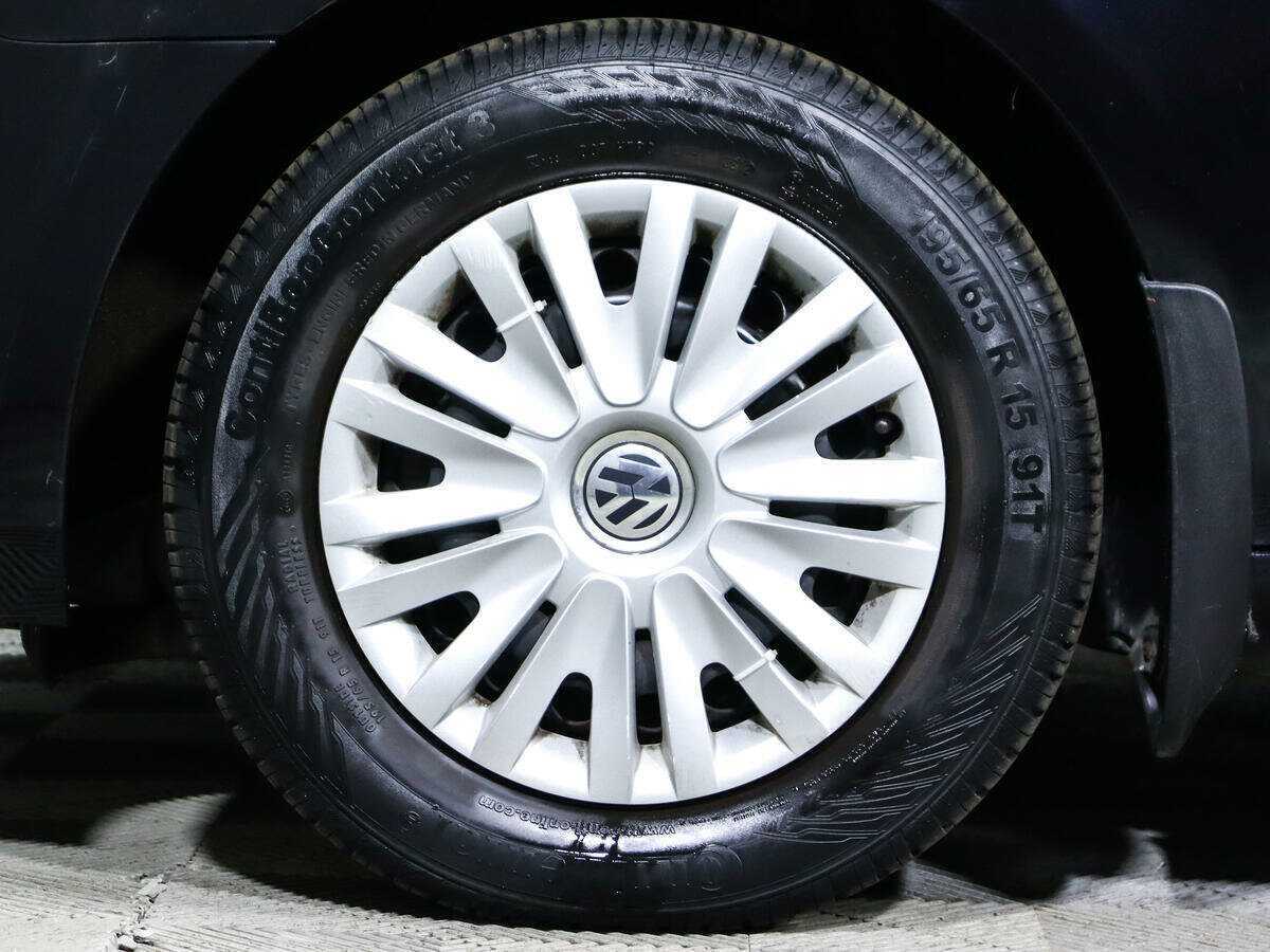 Volkswagen Golf, 2012 - Фото №13