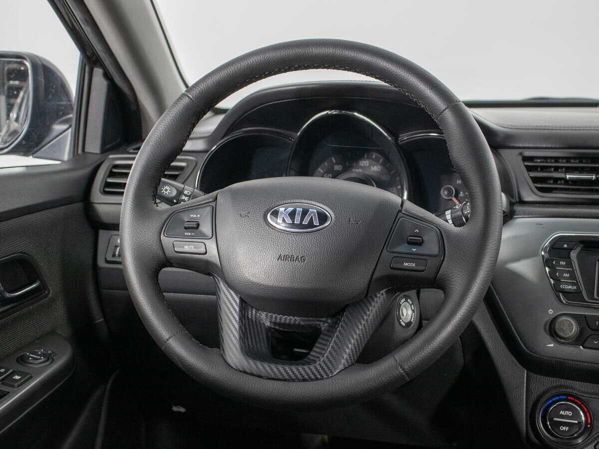 Kia Rio 6-speed, 2014 - Фото №14