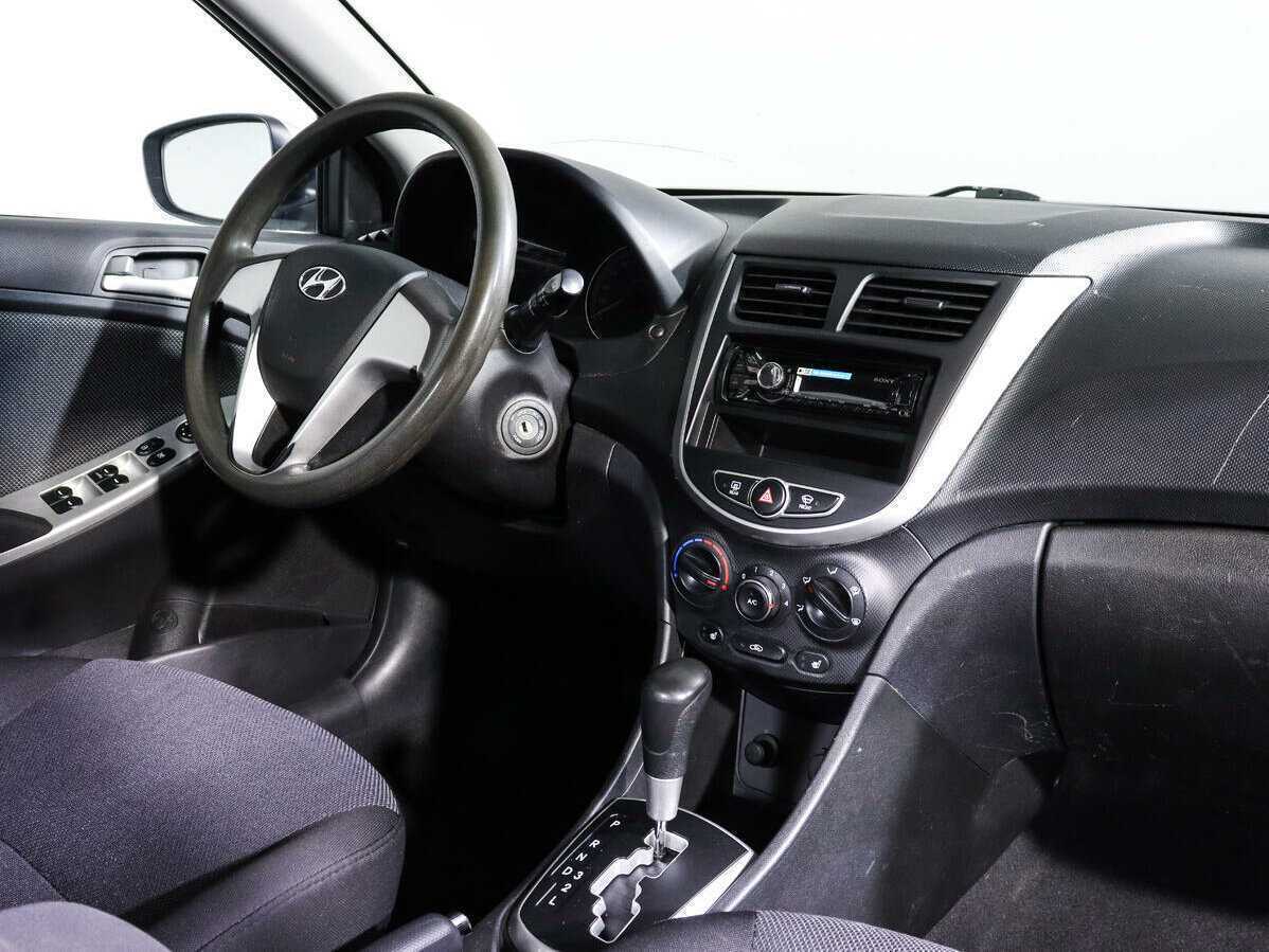 Hyundai Solaris, 2013 - Фото №8