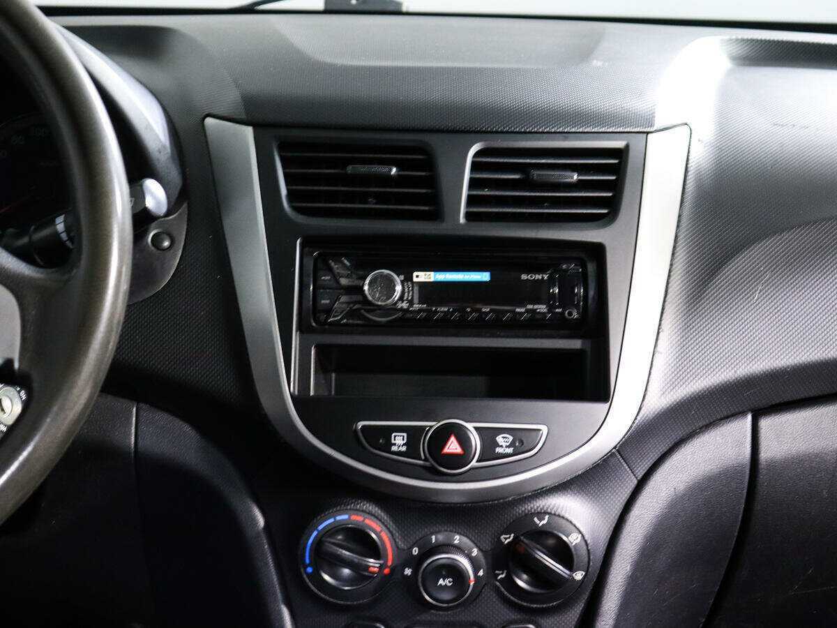 Hyundai Solaris, 2013 - Фото №12