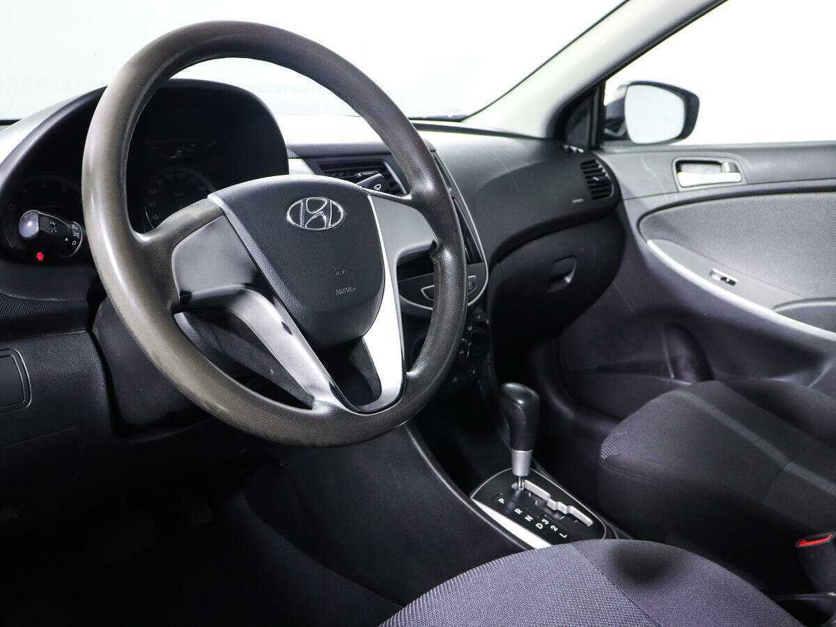 Hyundai Solaris, 2013 - Фото №13