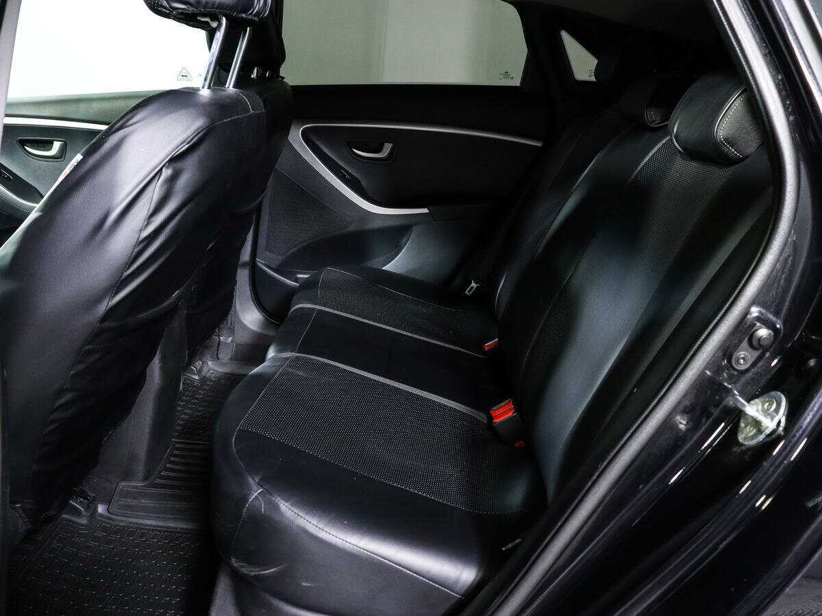 Hyundai i30, 2012 - Фото №9