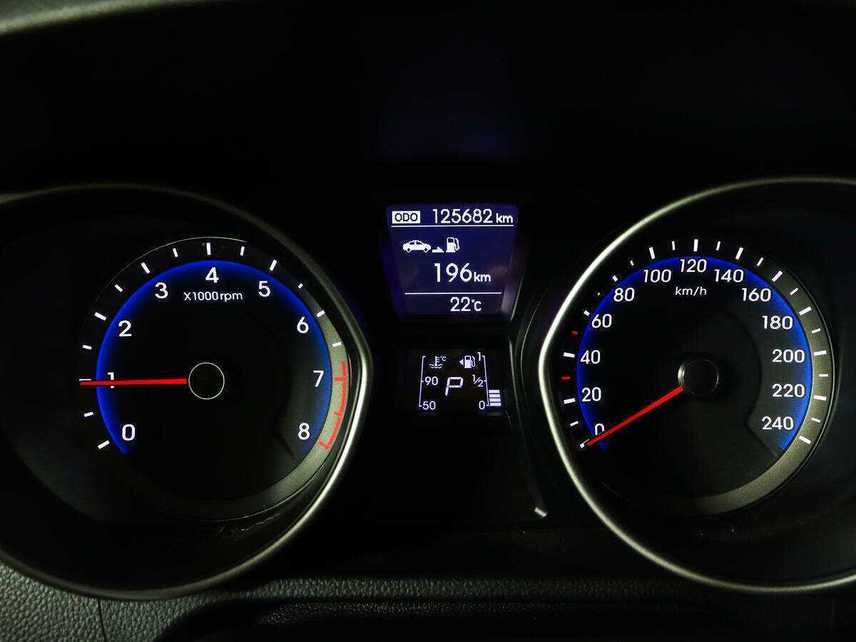 Hyundai i30, 2012 - Фото №10