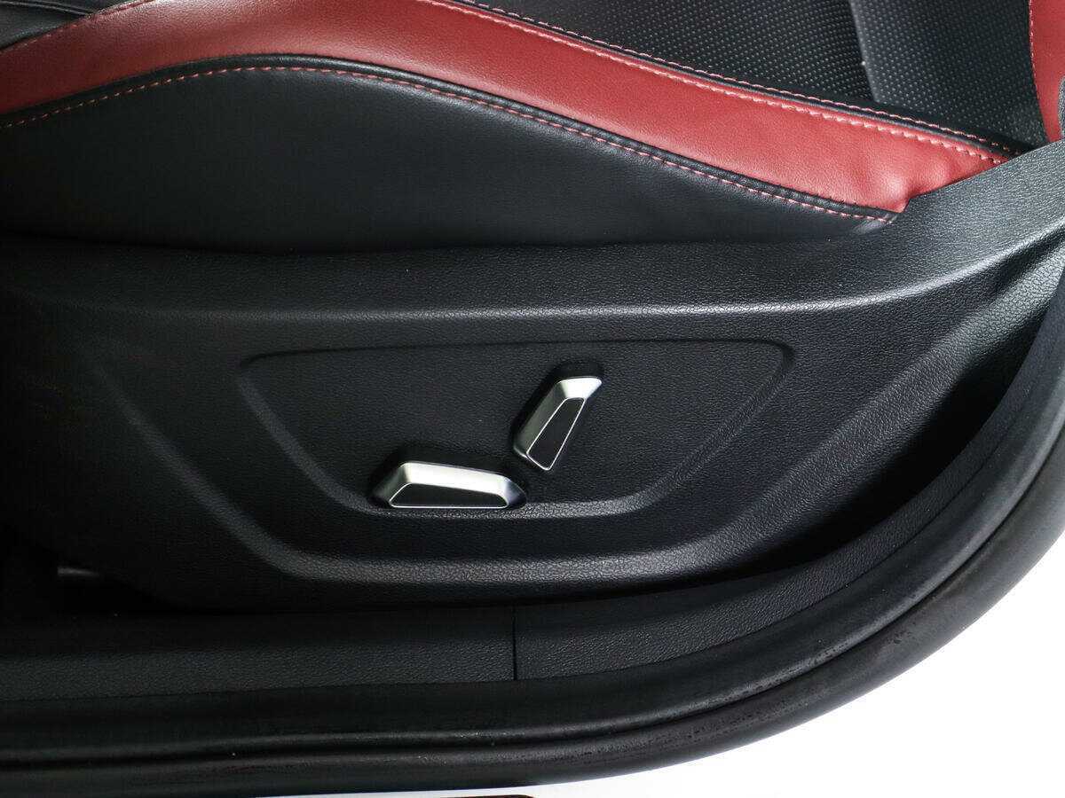 Geely Coolray, 2021 - Фото №17