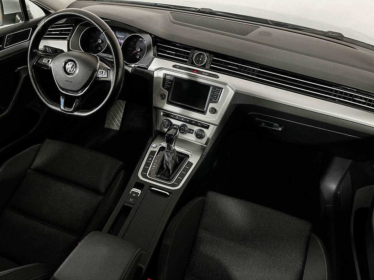 Volkswagen Passat, 2016 - Фото №8