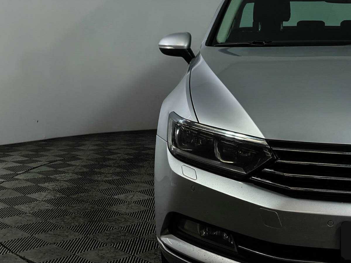 Volkswagen Passat, 2016 - Фото №14