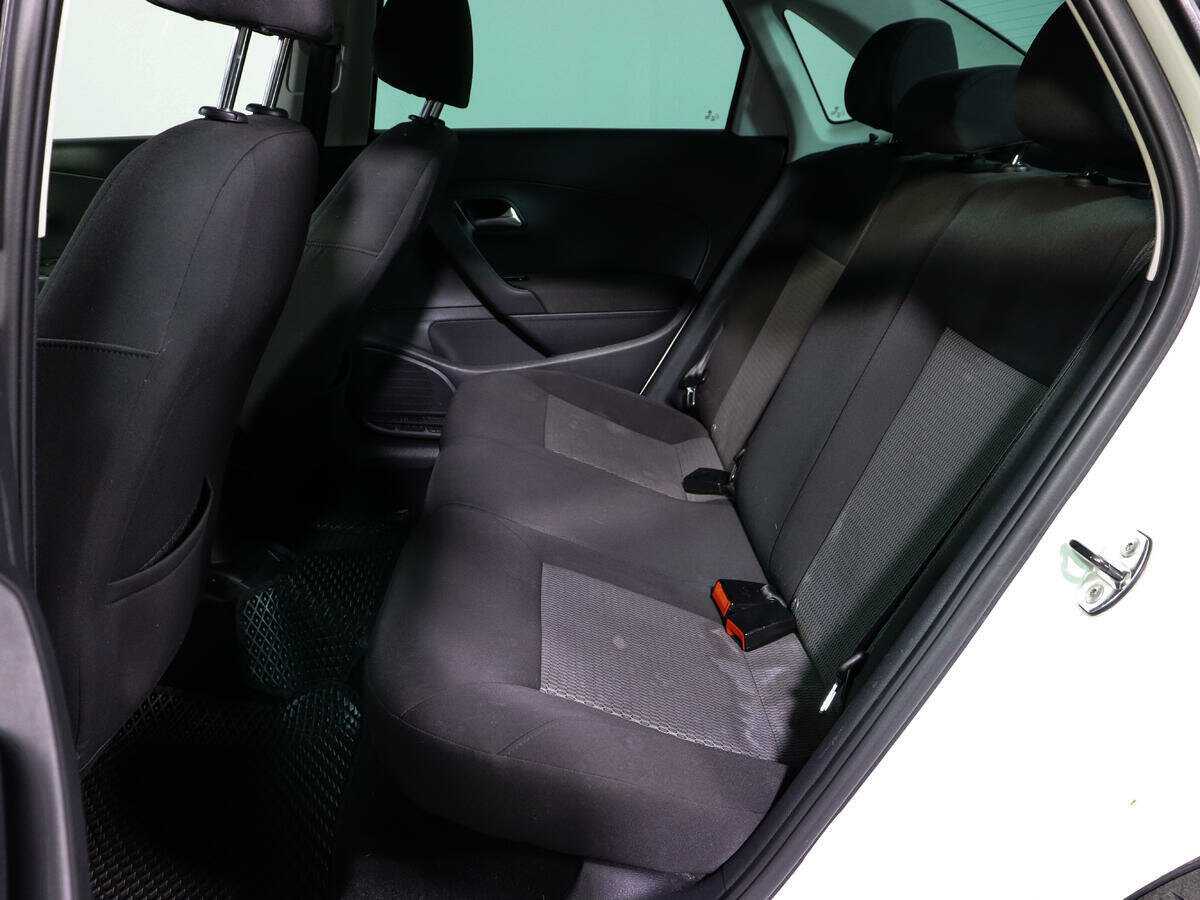 Volkswagen Polo, 2014 - Фото №8