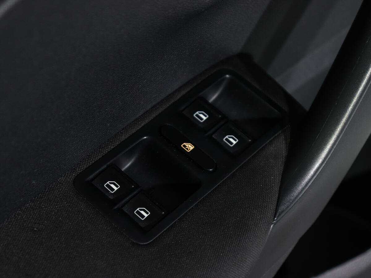 Volkswagen Polo, 2014 - Фото №14