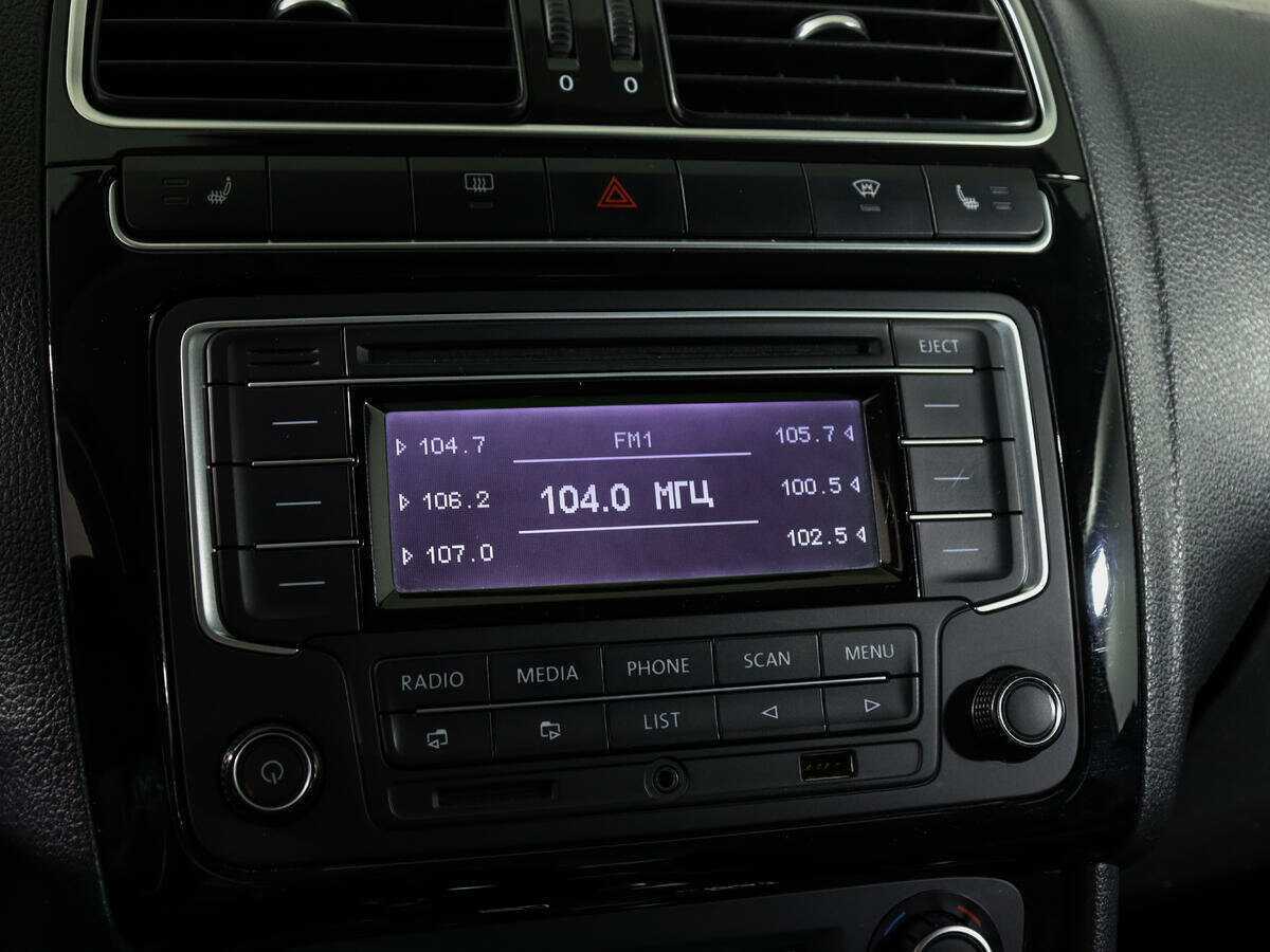 Volkswagen Polo, 2014 - Фото №17