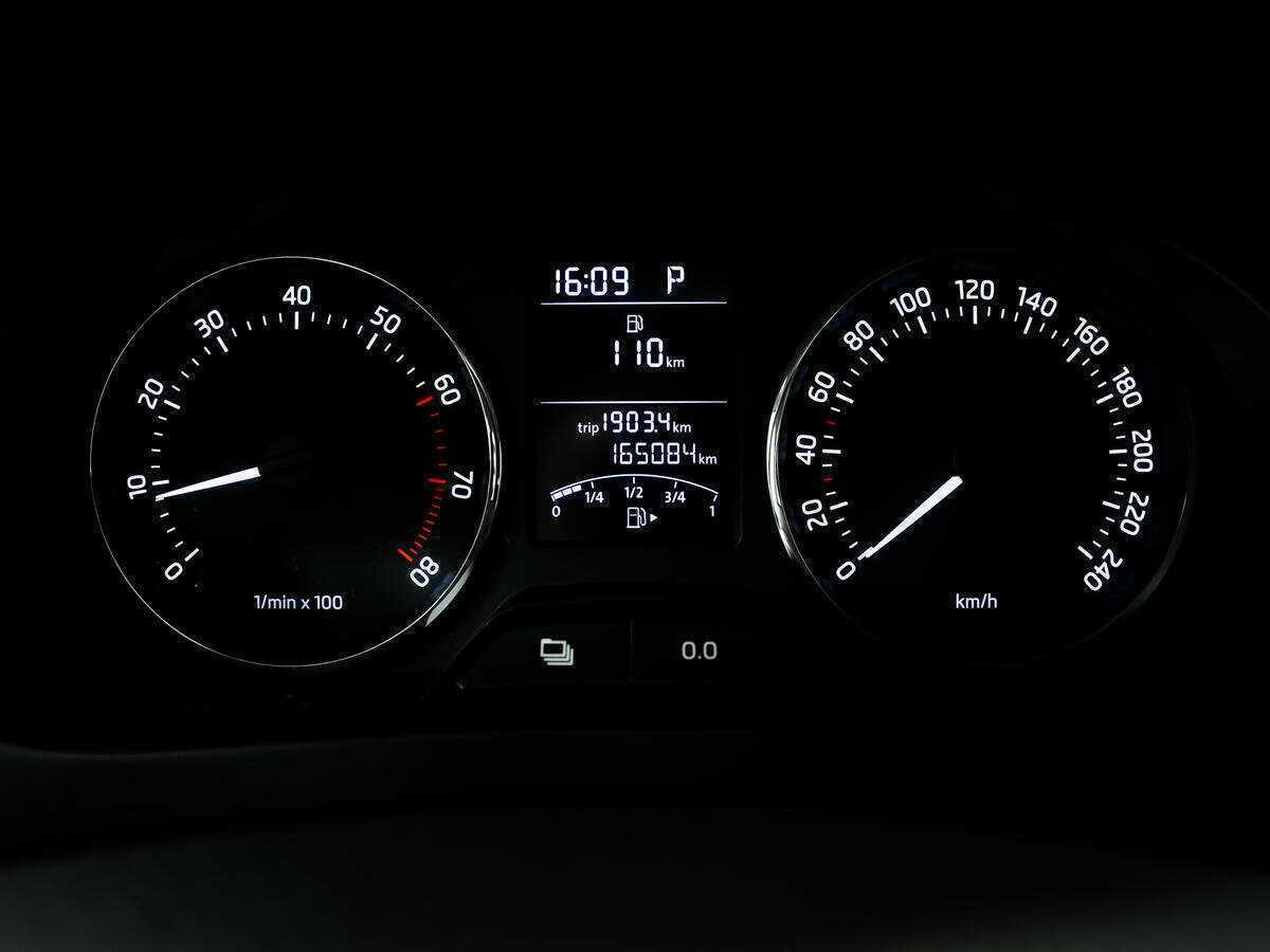 Skoda Rapid, 2014 - Фото №9