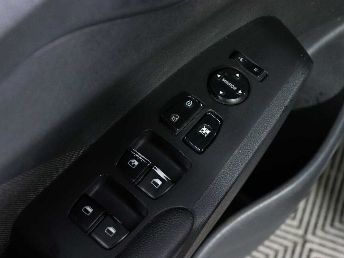 Hyundai Solaris, 2018 - Фото №12