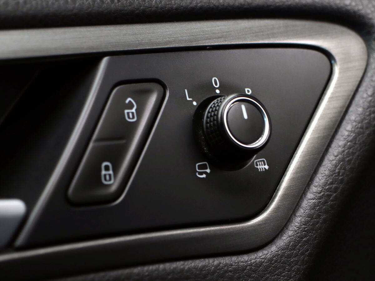 Volkswagen Golf, 2013 - Фото №12