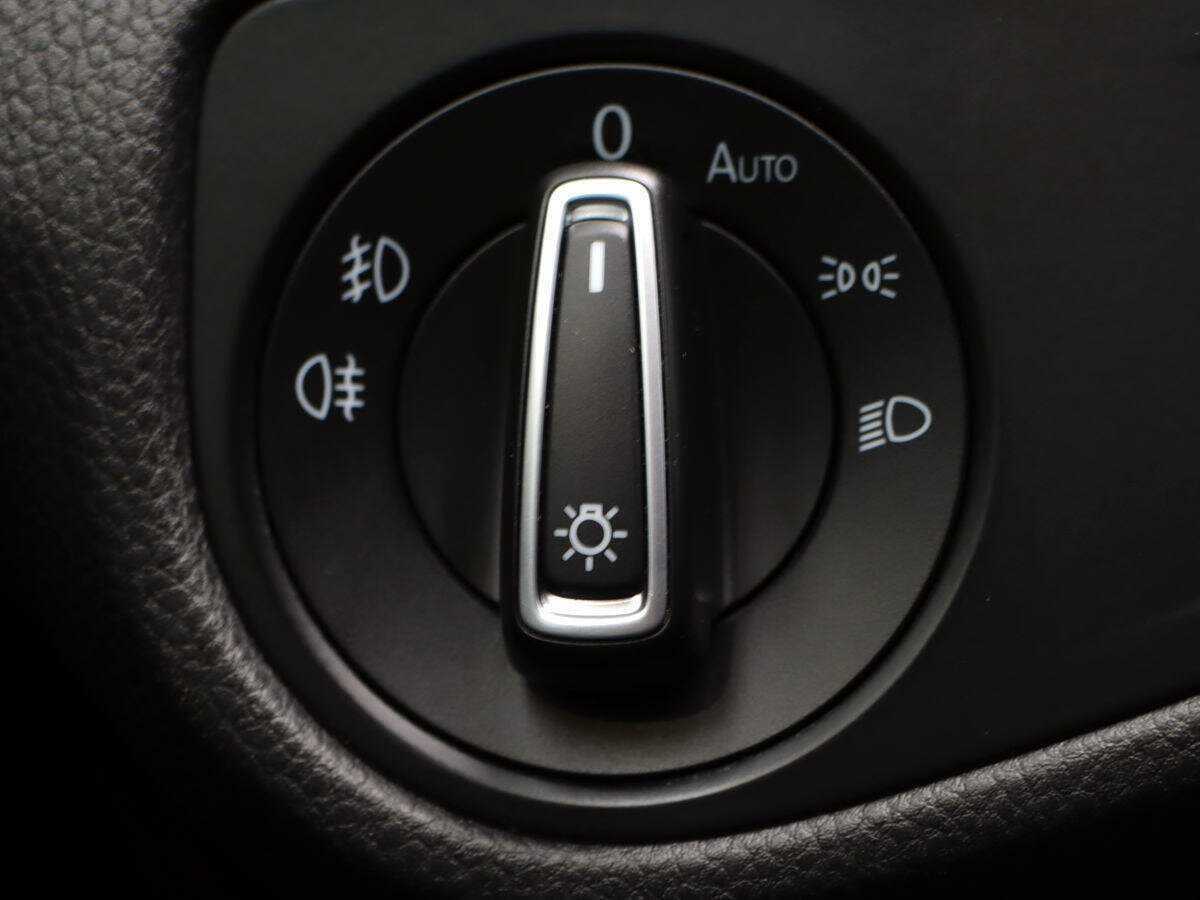 Volkswagen Golf, 2013 - Фото №13