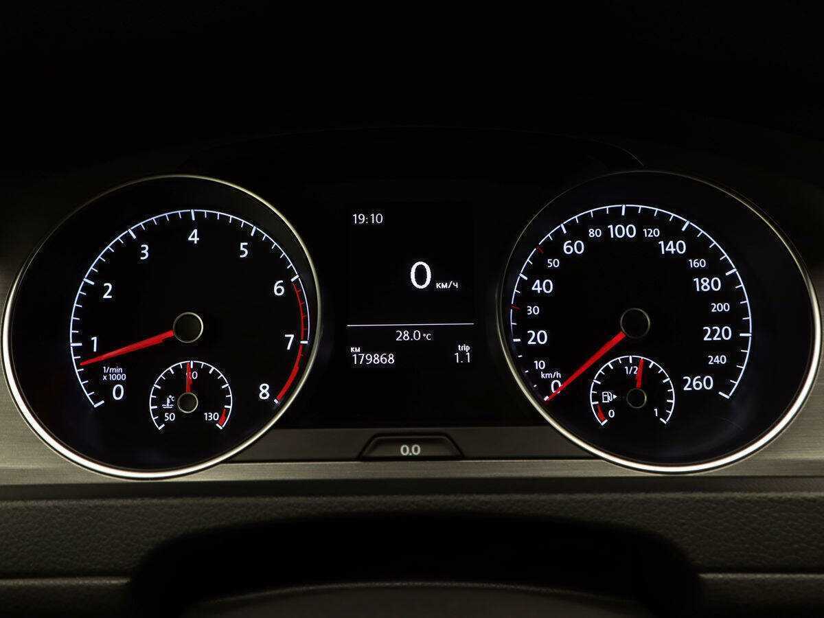 Volkswagen Golf, 2013 - Фото №19